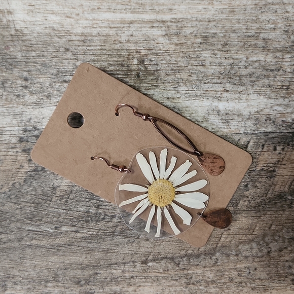 Jewelry - Organic Pressed Flower Earrings